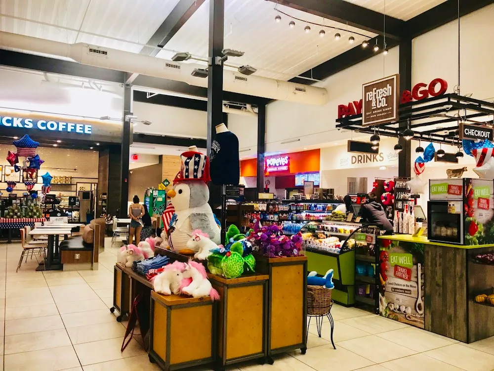 Grover Cleveland Travel Plaza: NJ Turnpike Milepost 92.9 Guide