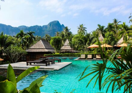 Luxury biorobur.org travel: Where Opulence Meets Sustainability
