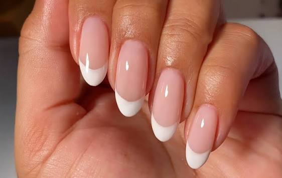 DIY French Tip Nails: A Guide to a Perfect Salon-Quality Manicure at Home